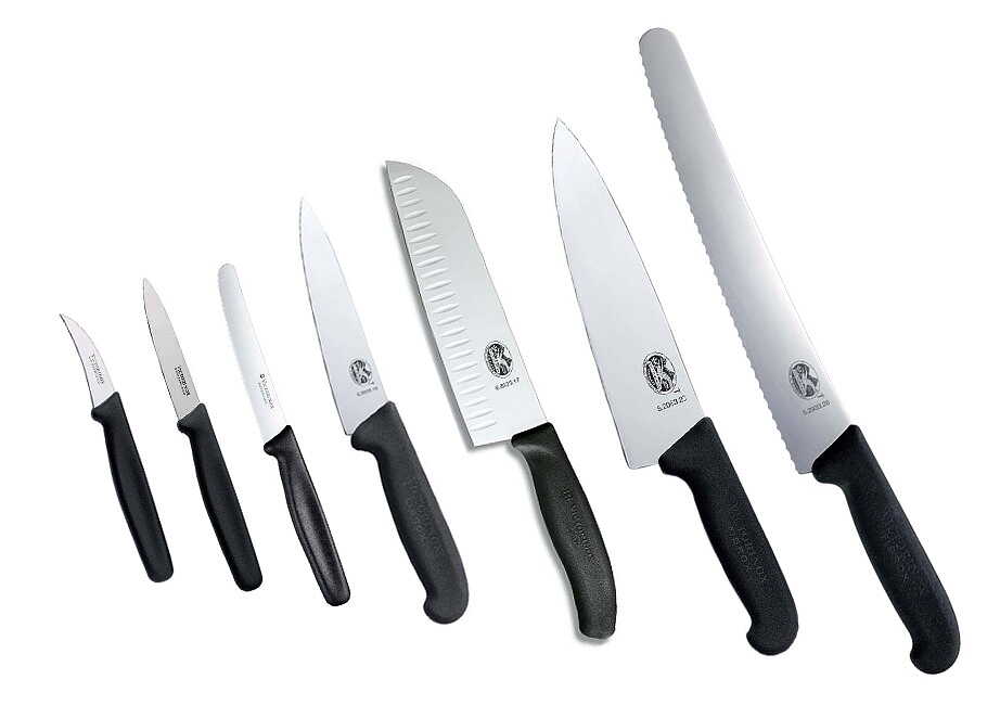 Кухонные ножи victorinox. Кухонный разделочный нож. Нож разделочный на кухне. Кухонный нож со всех сторон. Необычные лезвия кухонных ножей.