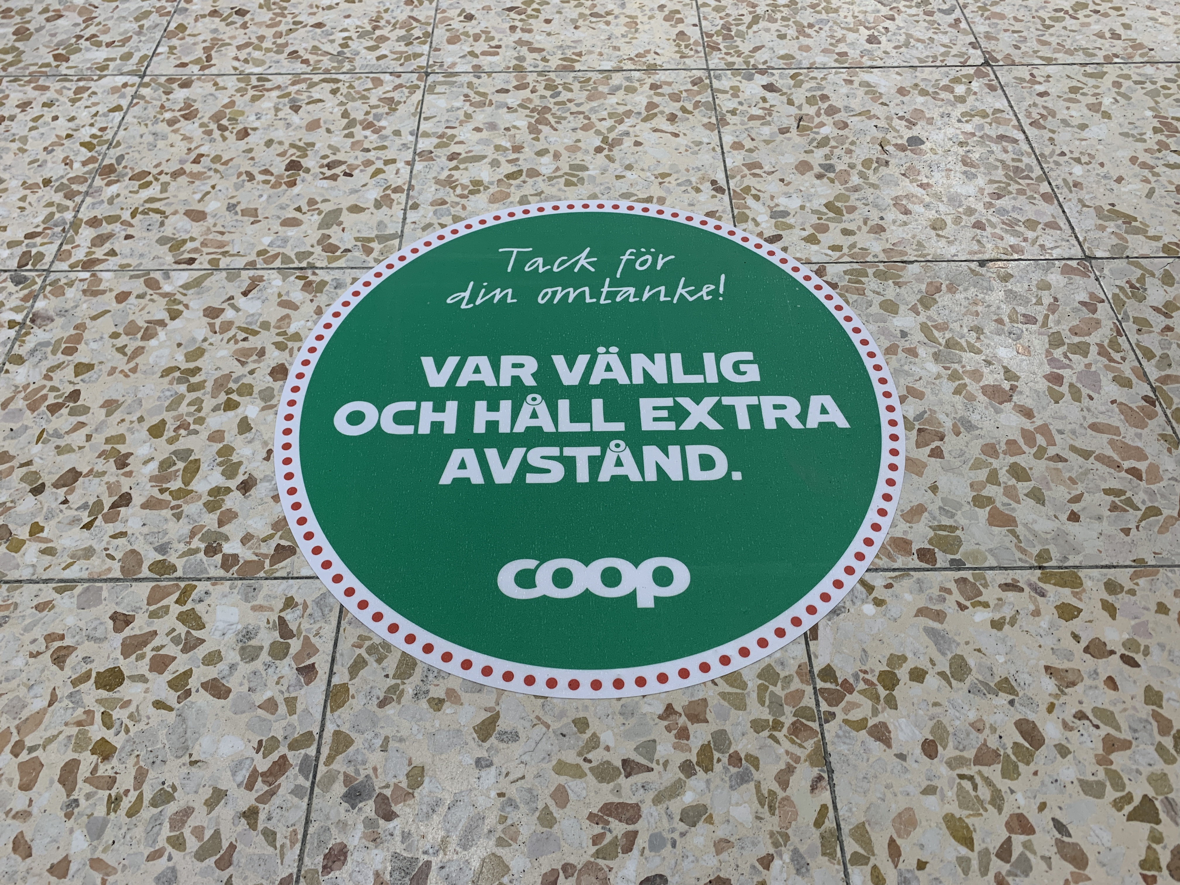 Golvdekal för avståndsmarkering med egen design 35x35cm