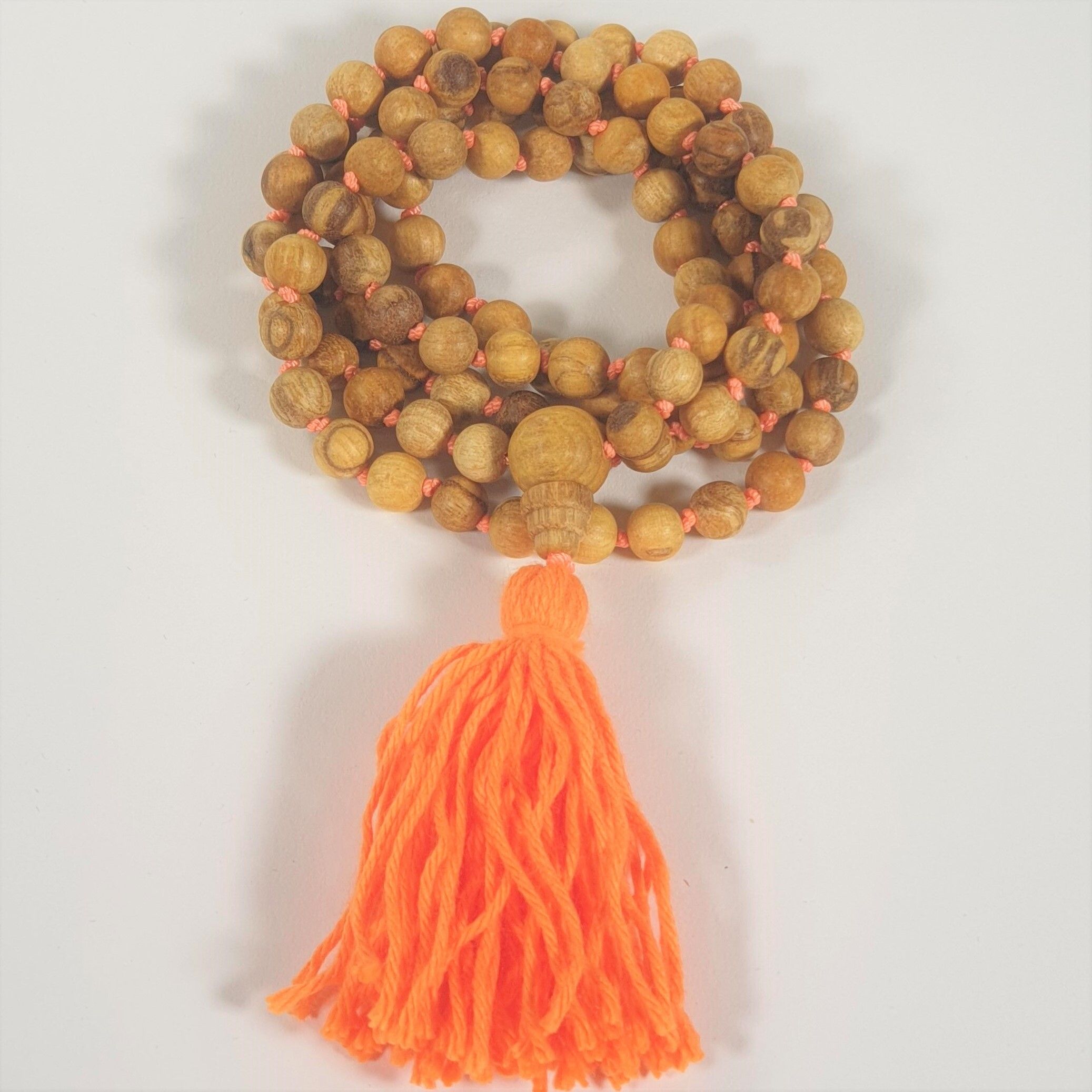 Palo Santo mala with Guru bead + knots -- 0.9 cm - Englagård Presentbutik