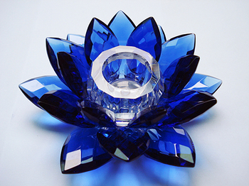 The Easy Way Lotus Candle Holder Blue